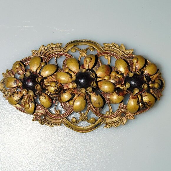 Antique Brooch Victorian Art Nouveau Gold Tone Floral Gilt Brass Dark Glass - Picture 8 of 10